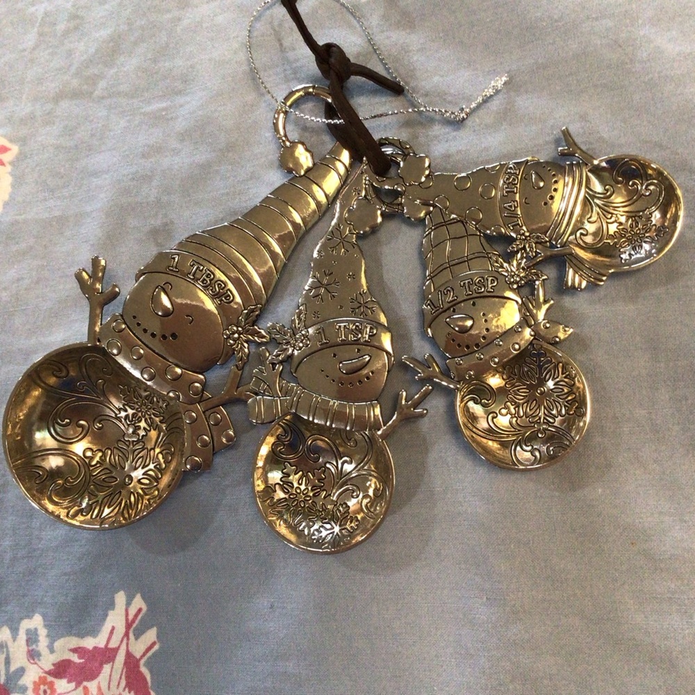Silver Snowman Measuring Spoons